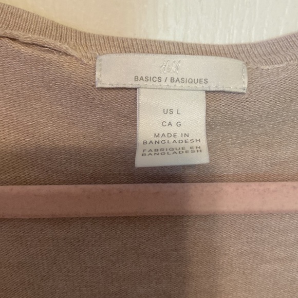 H&M SWEATER BUNDLE - Picture 12 of 16